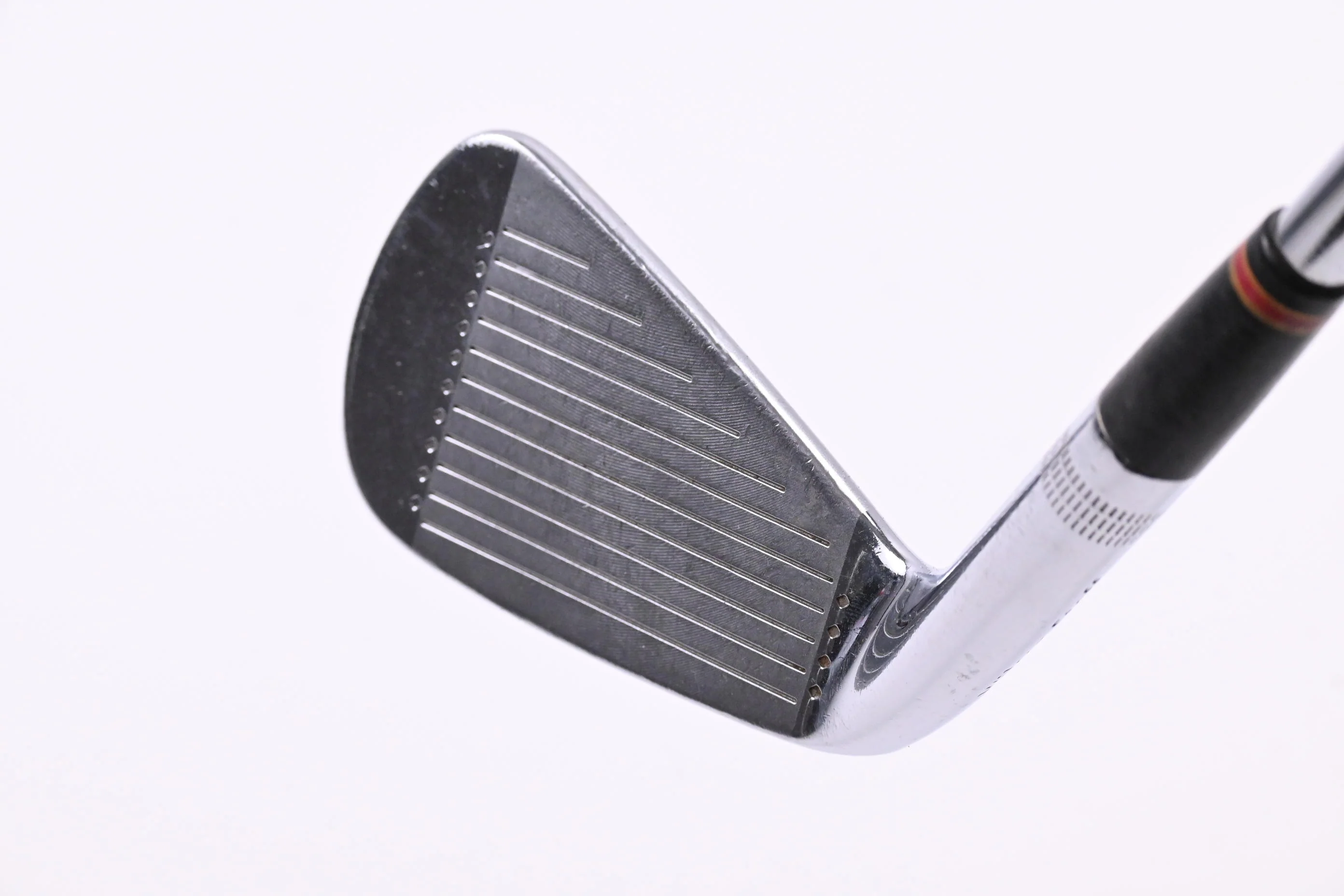 Wilson FG Tour 100 #4 Iron / Stiff Flex Dynamic Gold S400 Shaft - Image 2