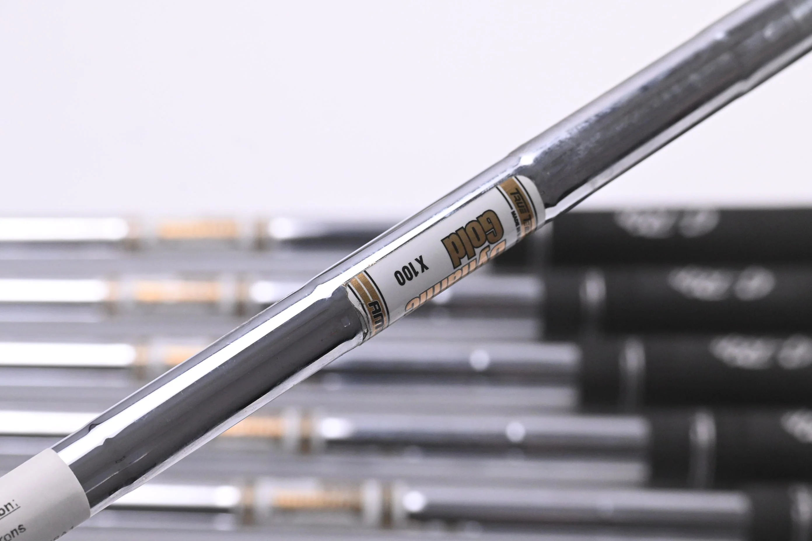 Wilson FG Tour V6 / 100 Combo Irons / 4-PW / X-Flex Dynamic Gold X100 Shafts - Image 5