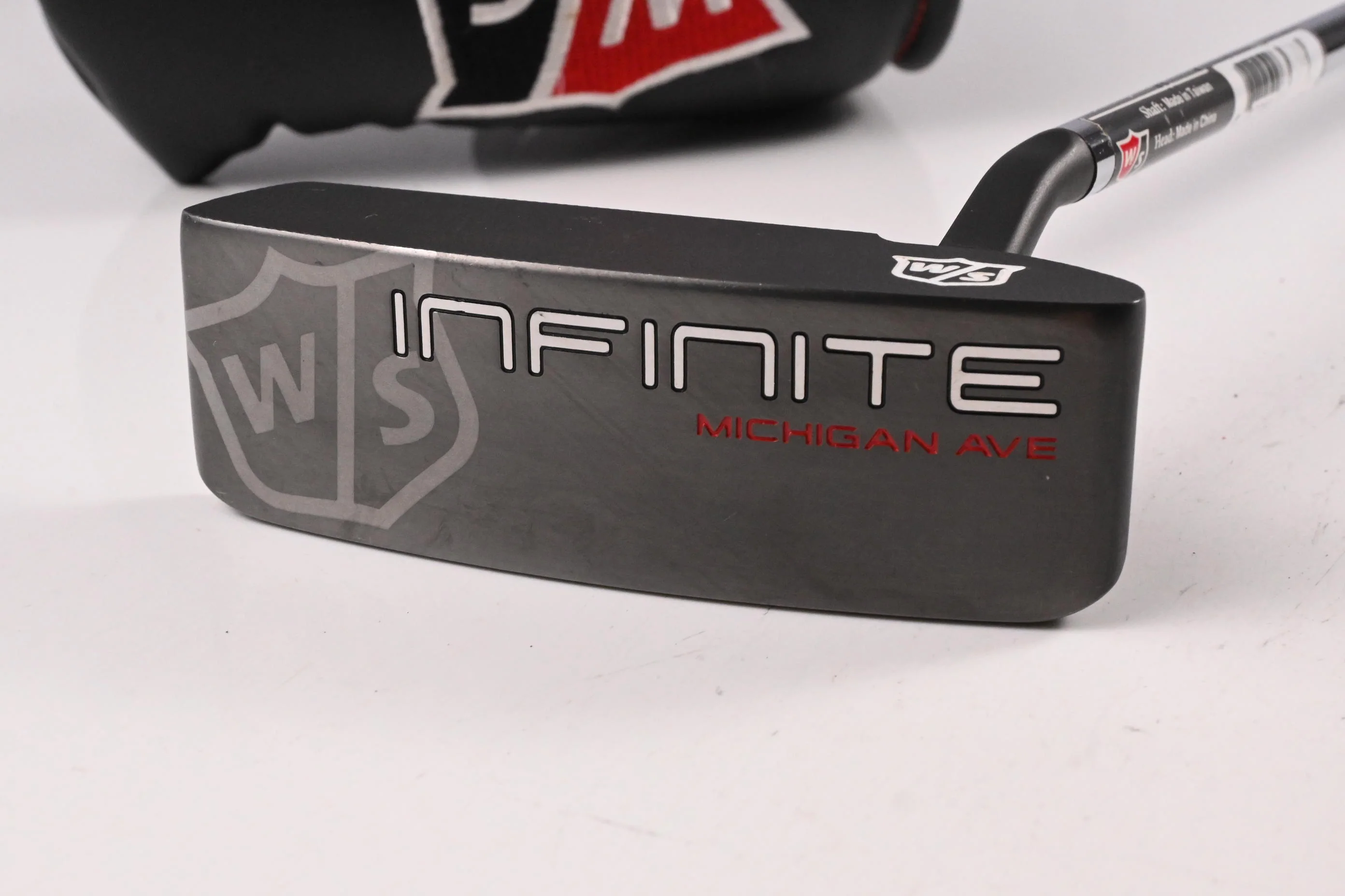 Wilson Infinite Michigan Ave 2018 Putter / 34 Inch