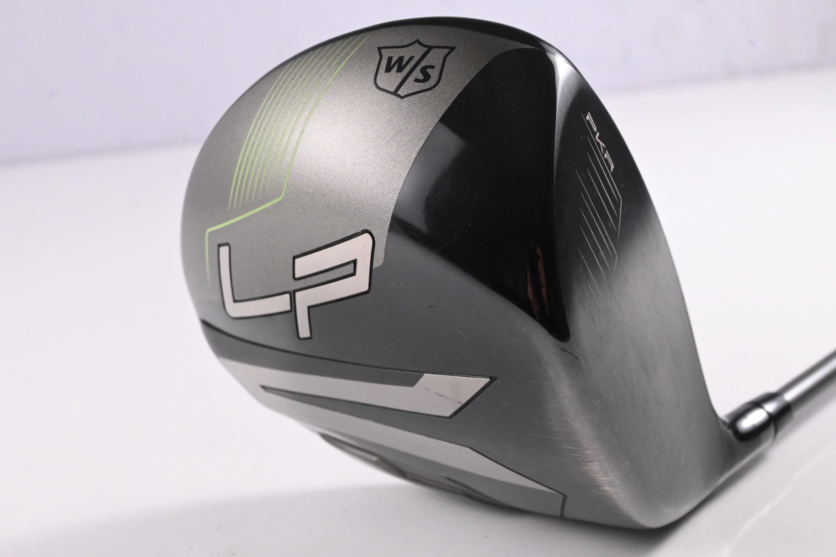 Wilson Launch Pad 2022 Driver / 10.5 Degree / Regular Flex EvenFlow 55 Shaft