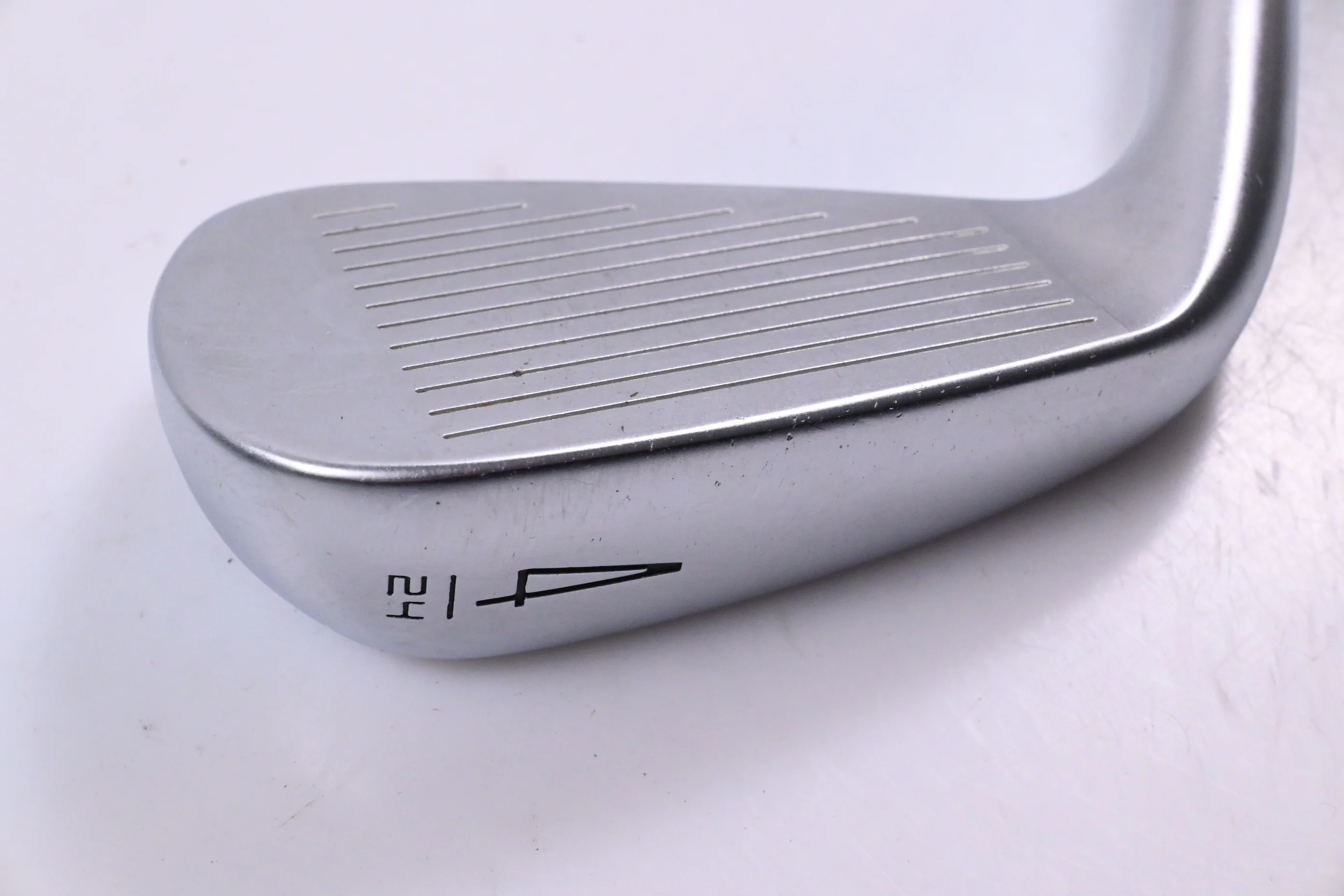 Wilson Model RB #4 Iron / 24 Degree / Regular Flex N.S. Pro Zelos 8 Shaft - Image 3