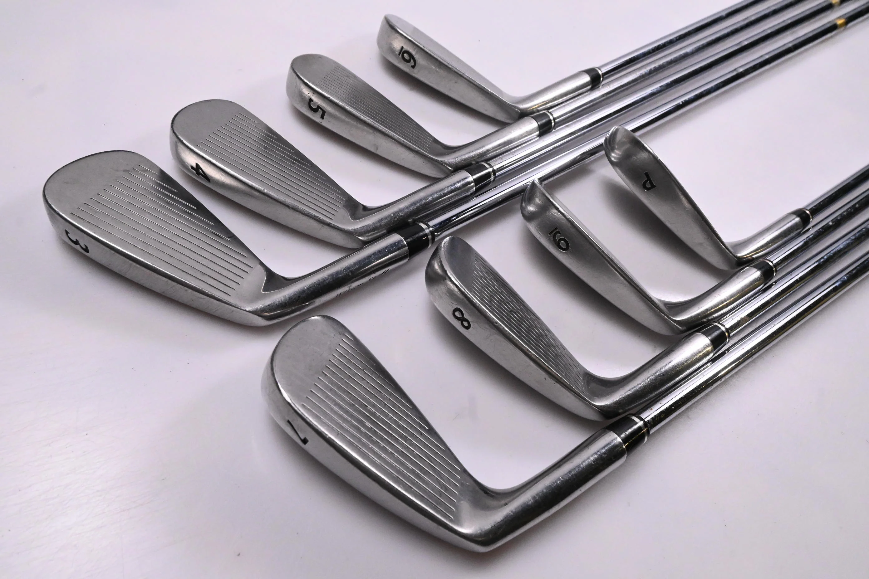 Wilson Pi5 Irons / 3-PW / Regular Flex Dynamic Gold R300 Shafts - Image 4