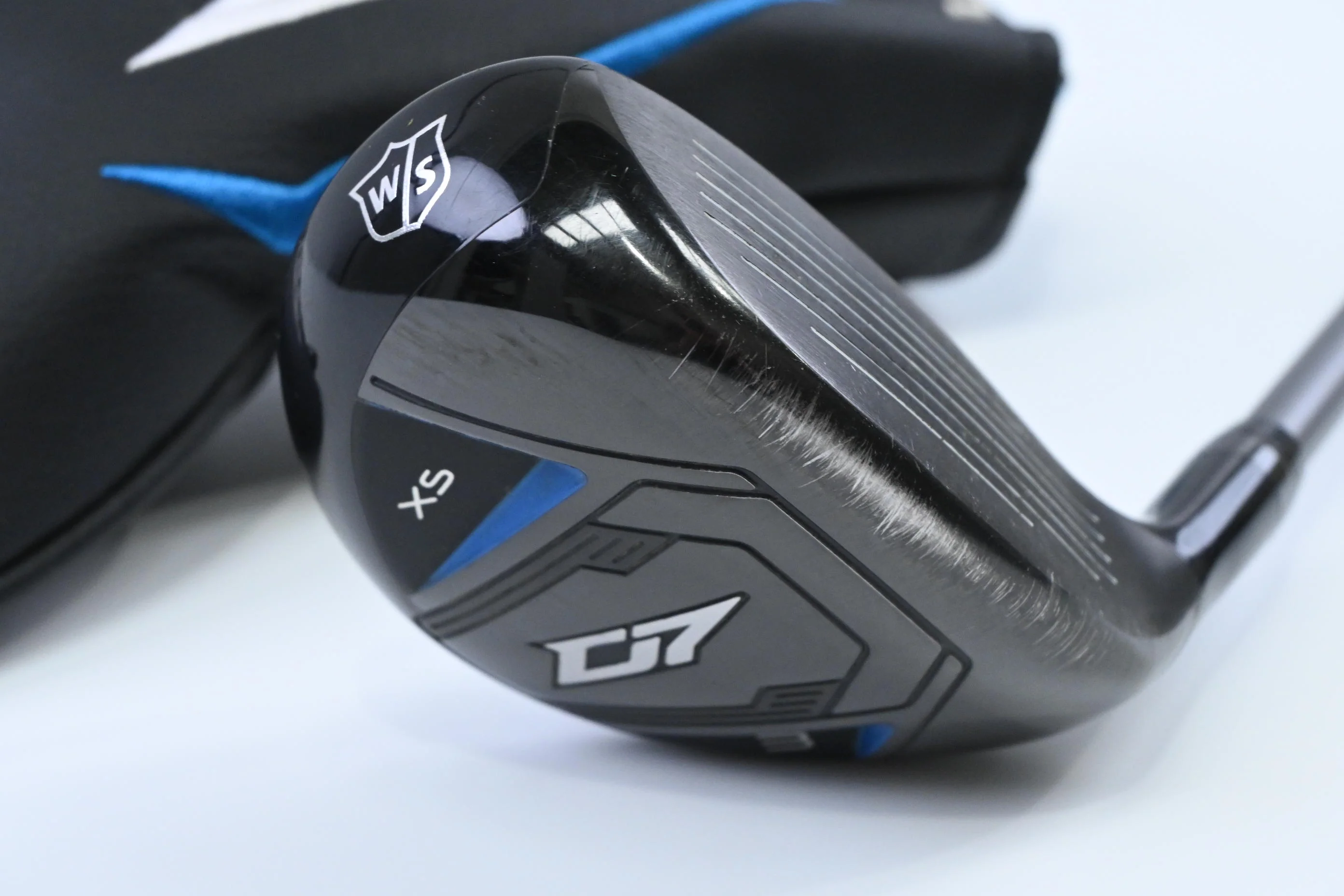 Wilson Staff D7 #3 Hybrid / 19 Degree / Regular Flex UST Helium Shaft