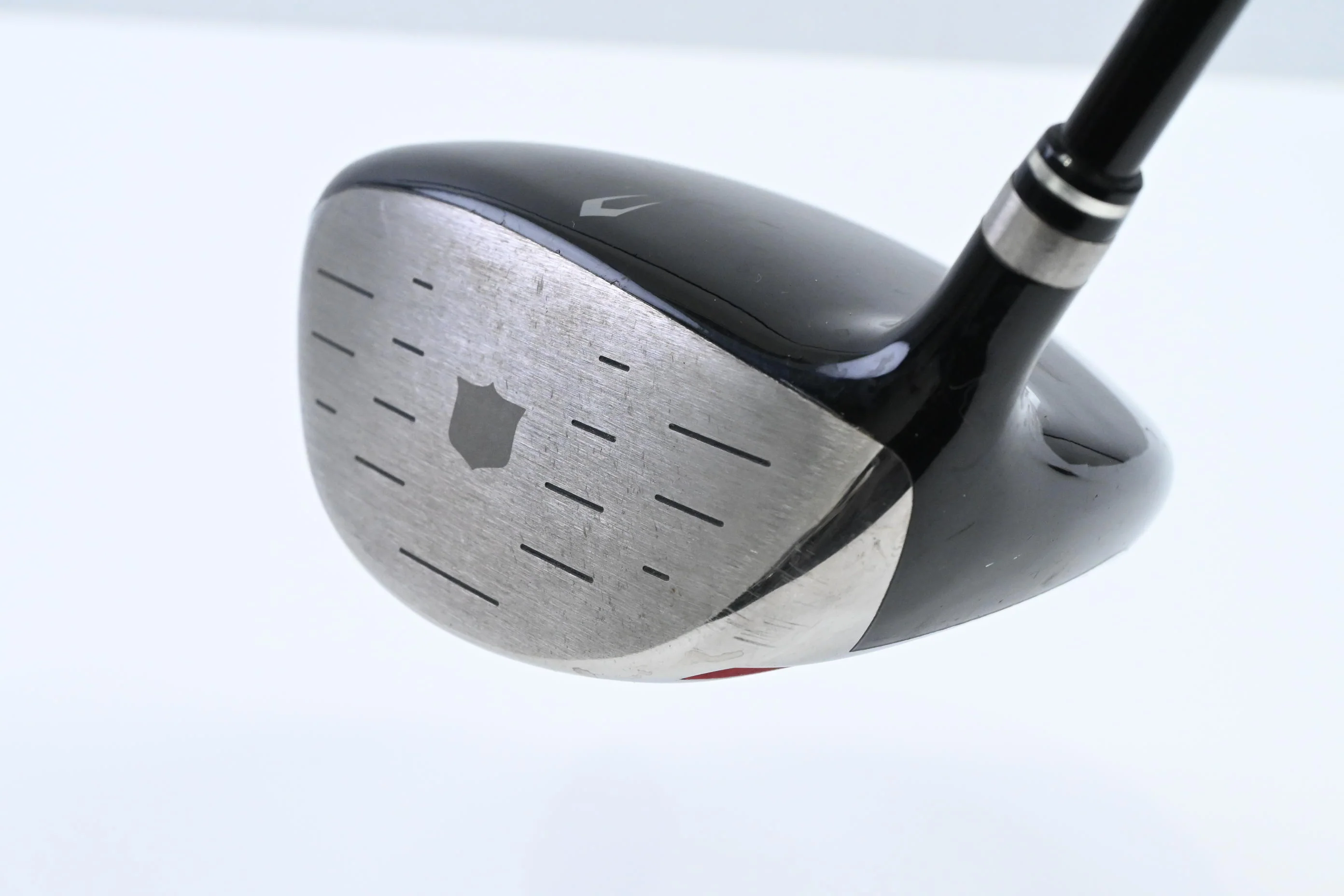 Wilson Staff DXI Driver / 10.5 Degree / Regular Flex Aldila VooDoo Shaft - Image 4