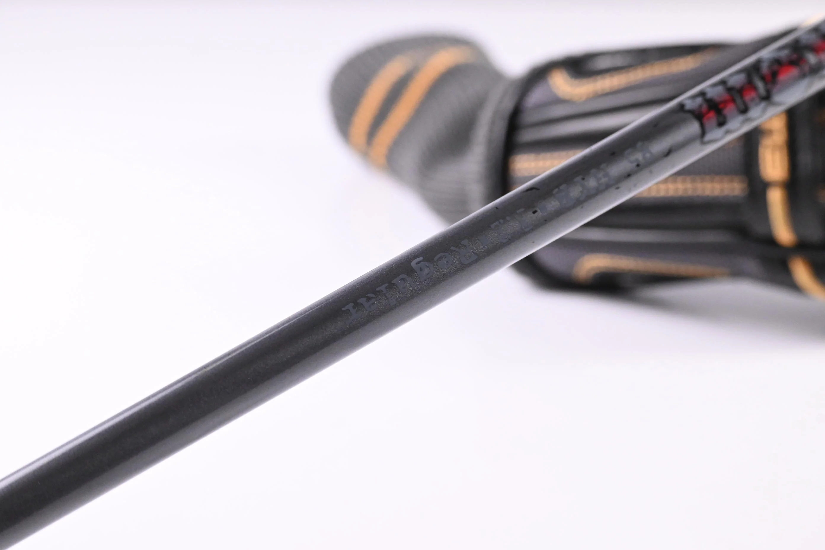 Wilson Staff FG Tour M3 #4 Hybrid / 21 Degree / Regular Flex Aldila RIP Phenom - Image 6