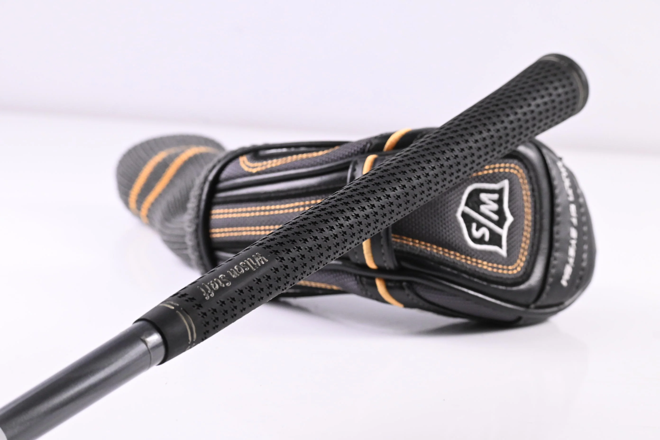 Wilson Staff FG Tour M3 #4 Hybrid / 21 Degree / Regular Flex Aldila RIP Phenom - Image 8