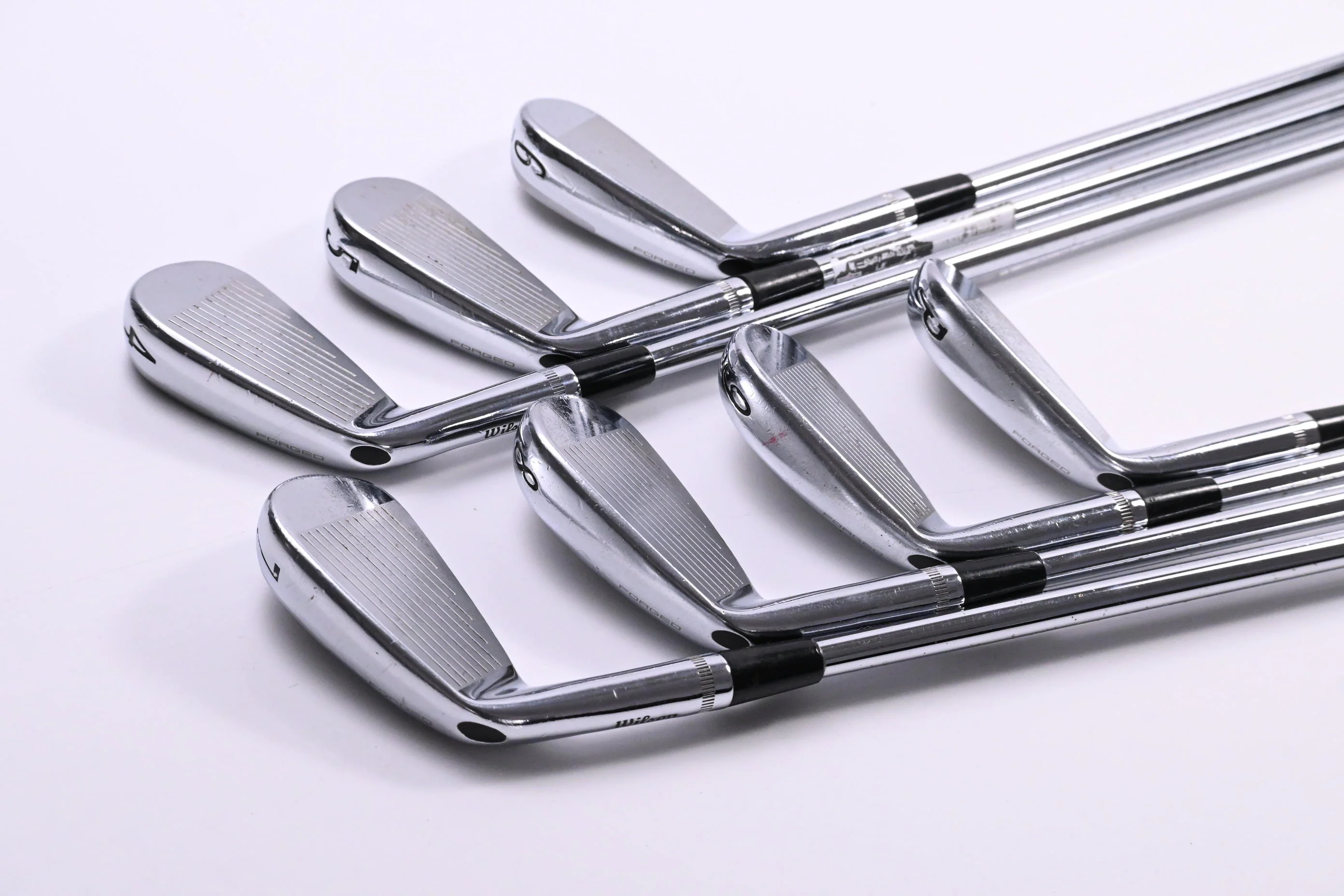 Wilson Staff Model CB 2019 Irons / 4-PW / Regular Flex Dynamic Gold R300 Shafts - Image 4