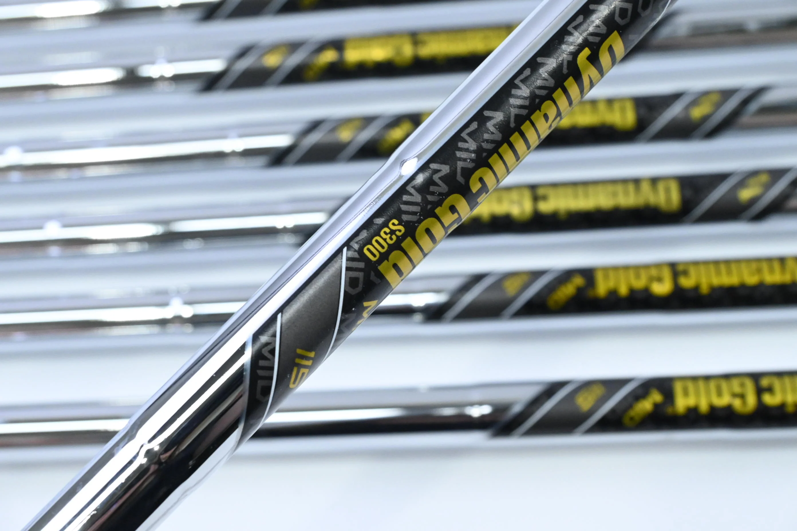 Wilson Staff Model 2024 CB Irons / 4-PW / Stiff Flex Dynamic Gold 115 S300 - Image 5