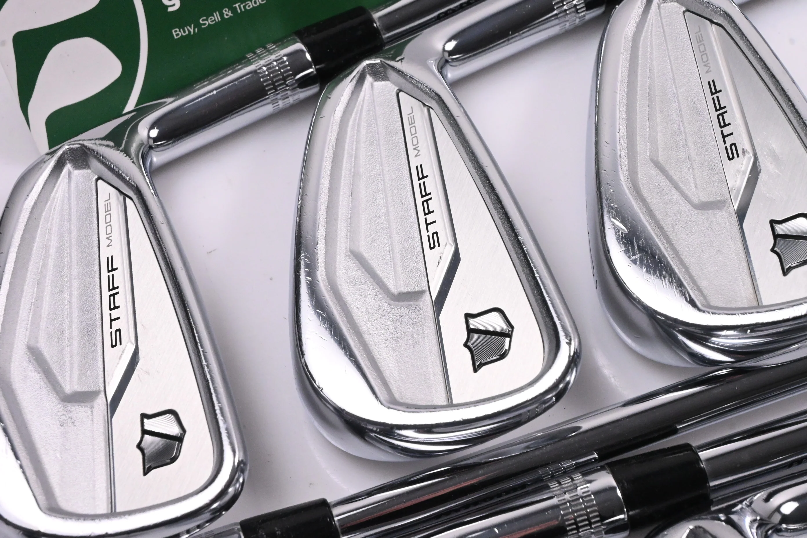 Wilson Staff Model 2024 CB Irons / 4-PW / X-Flex Dynamic Mid 115 X100 Shafts