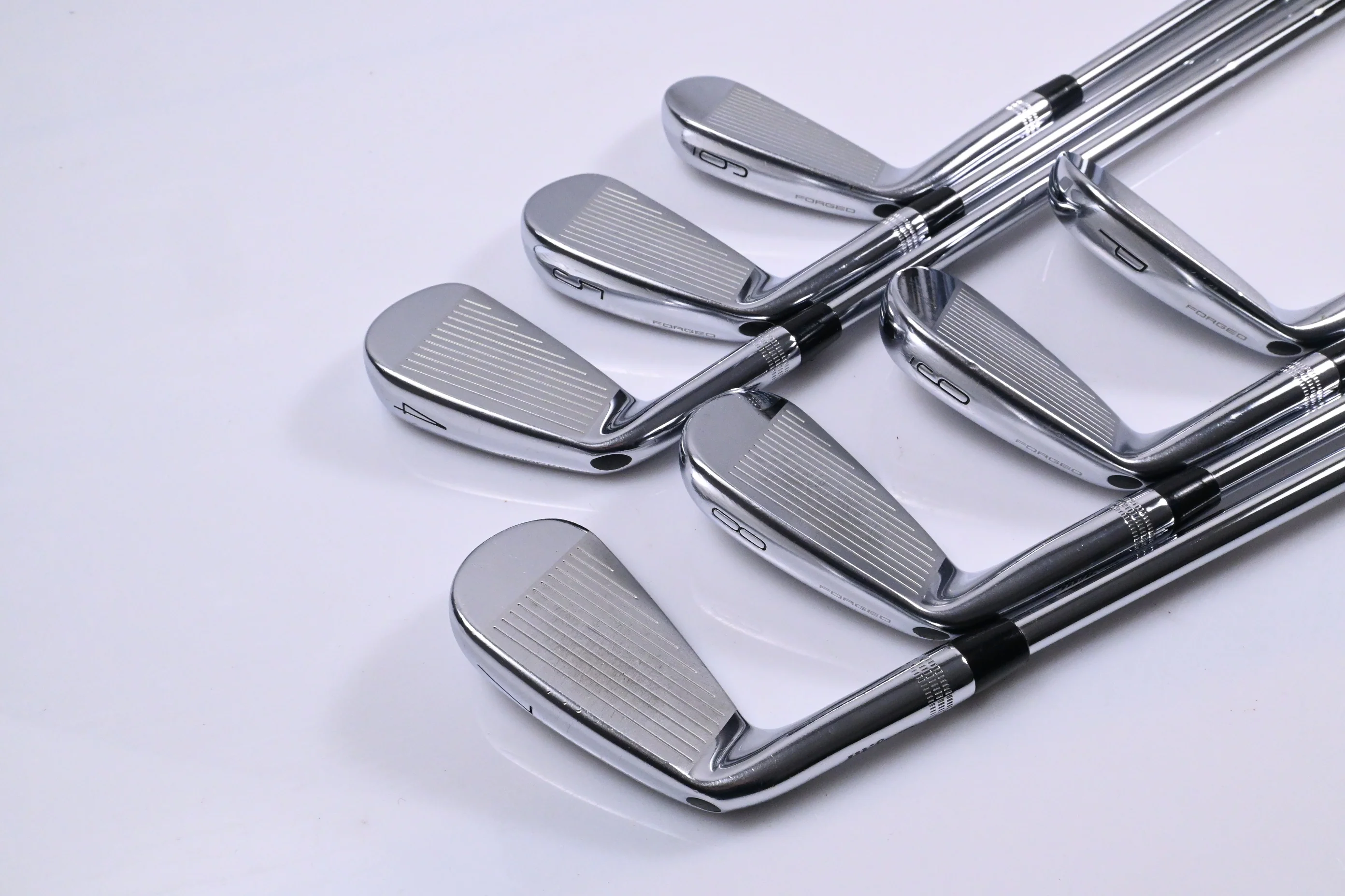 Wilson Staff Model CB/Blade 2024 Irons / 4-PW / X-Flex Dynamic Gold X100 Shafts - Image 4