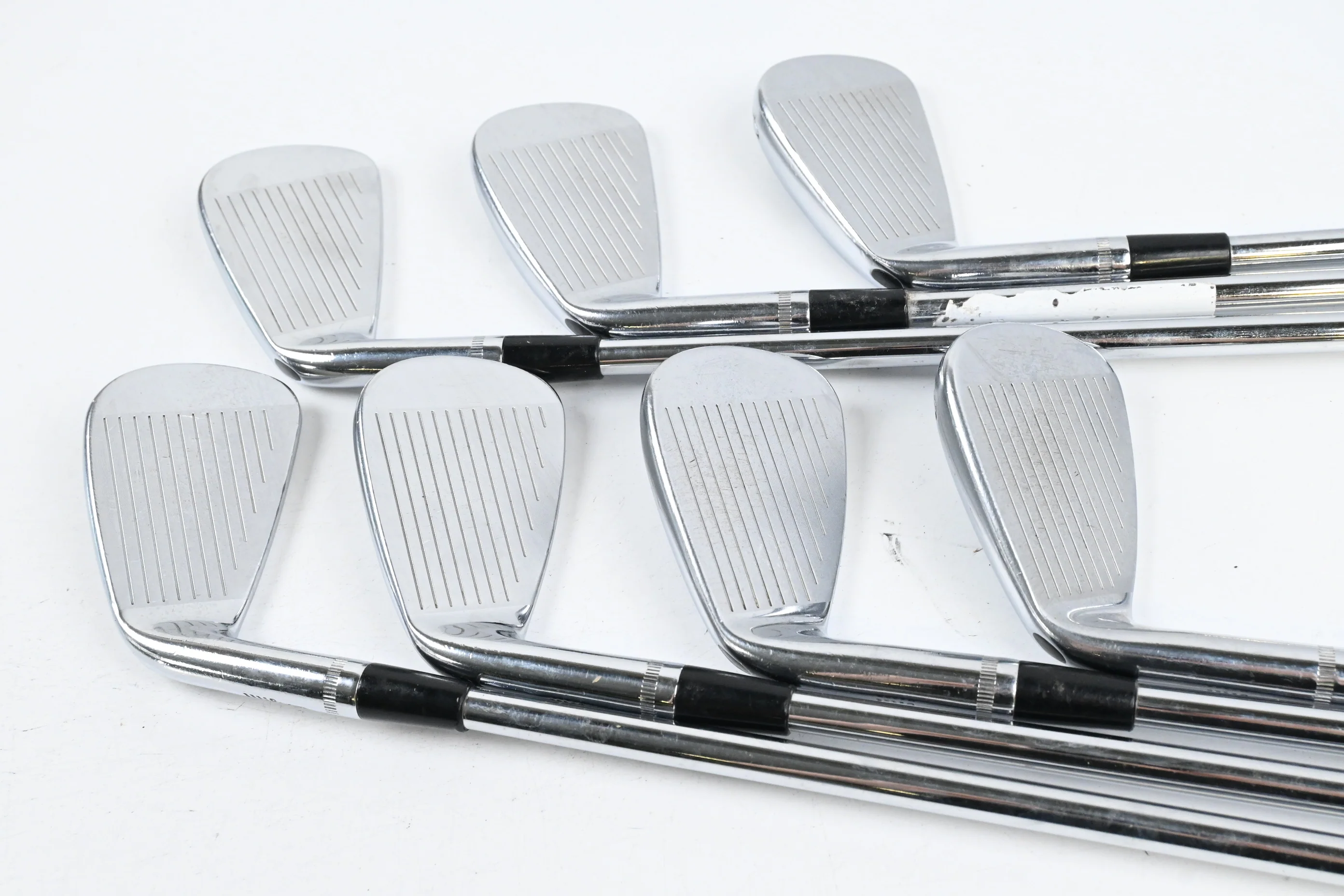 Wilson Staff Model CB 2019 Irons / 4-PW / Regular Flex Dynamic Gold R300 Shaft - Image 3