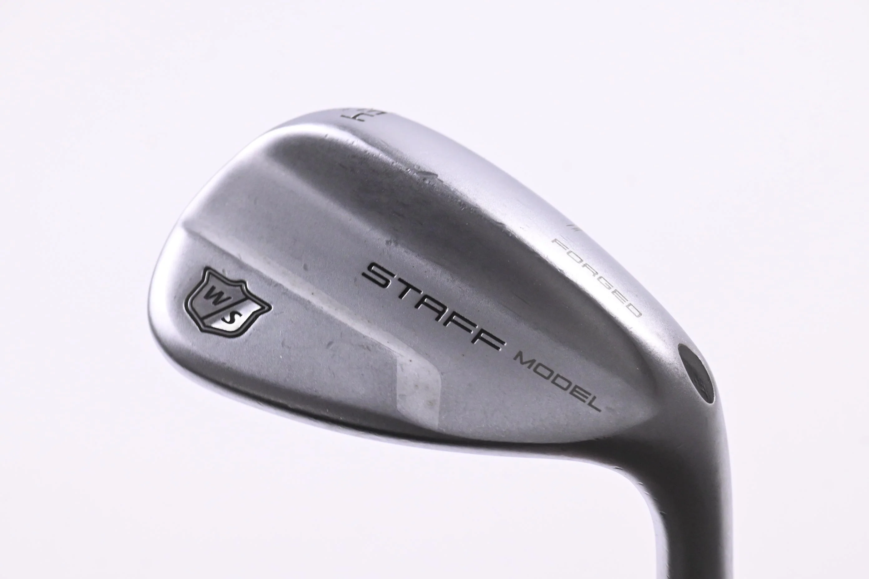 Wilson Staff Model Sand Wedge / 54 Degree / Stiff Flex Dynamic Gold 120 S300