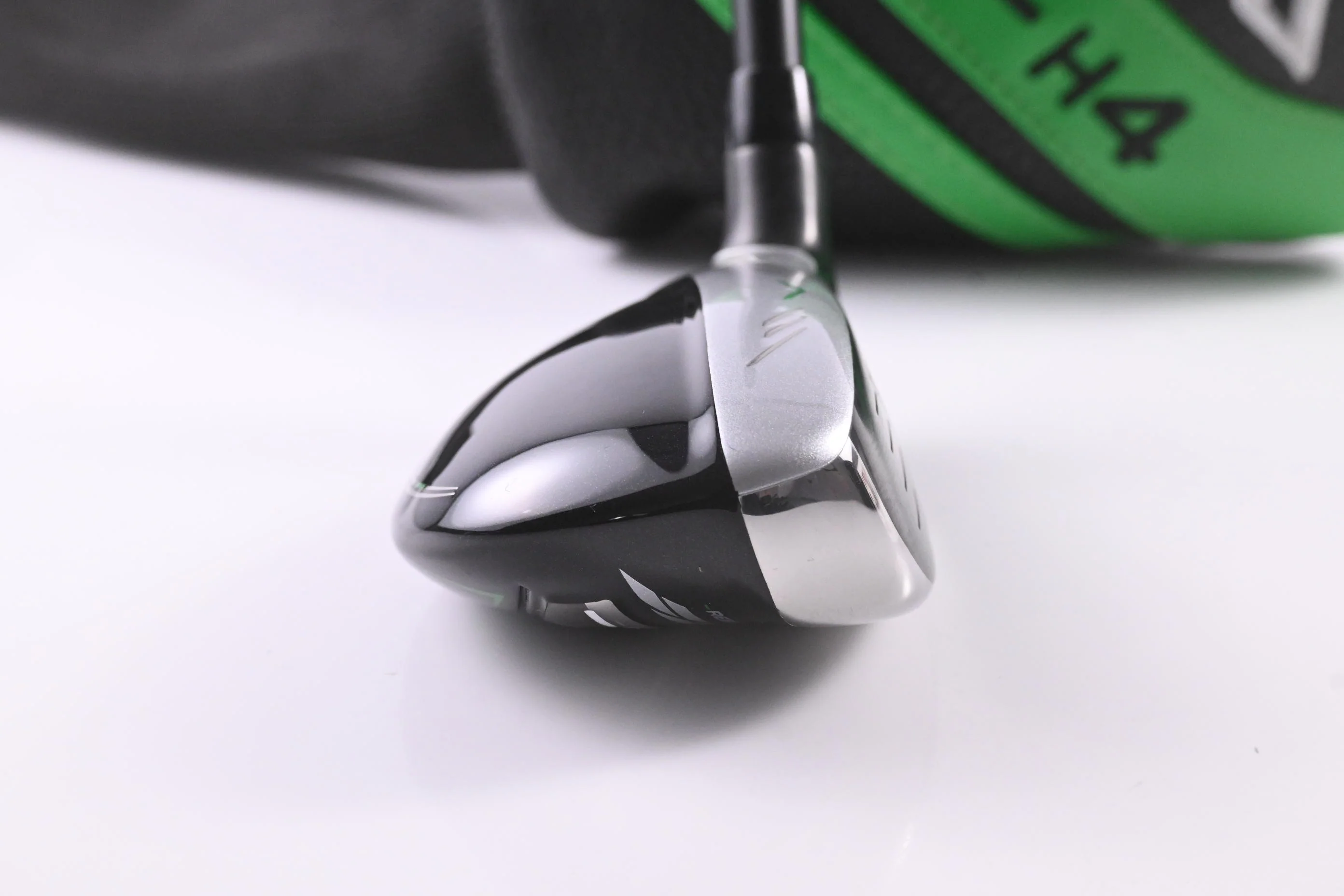 XXIO X 2022 #4 Hybrid / 20 Degree / Regular Flex Miyazaki AX-II BST 51 Shaft - Image 3