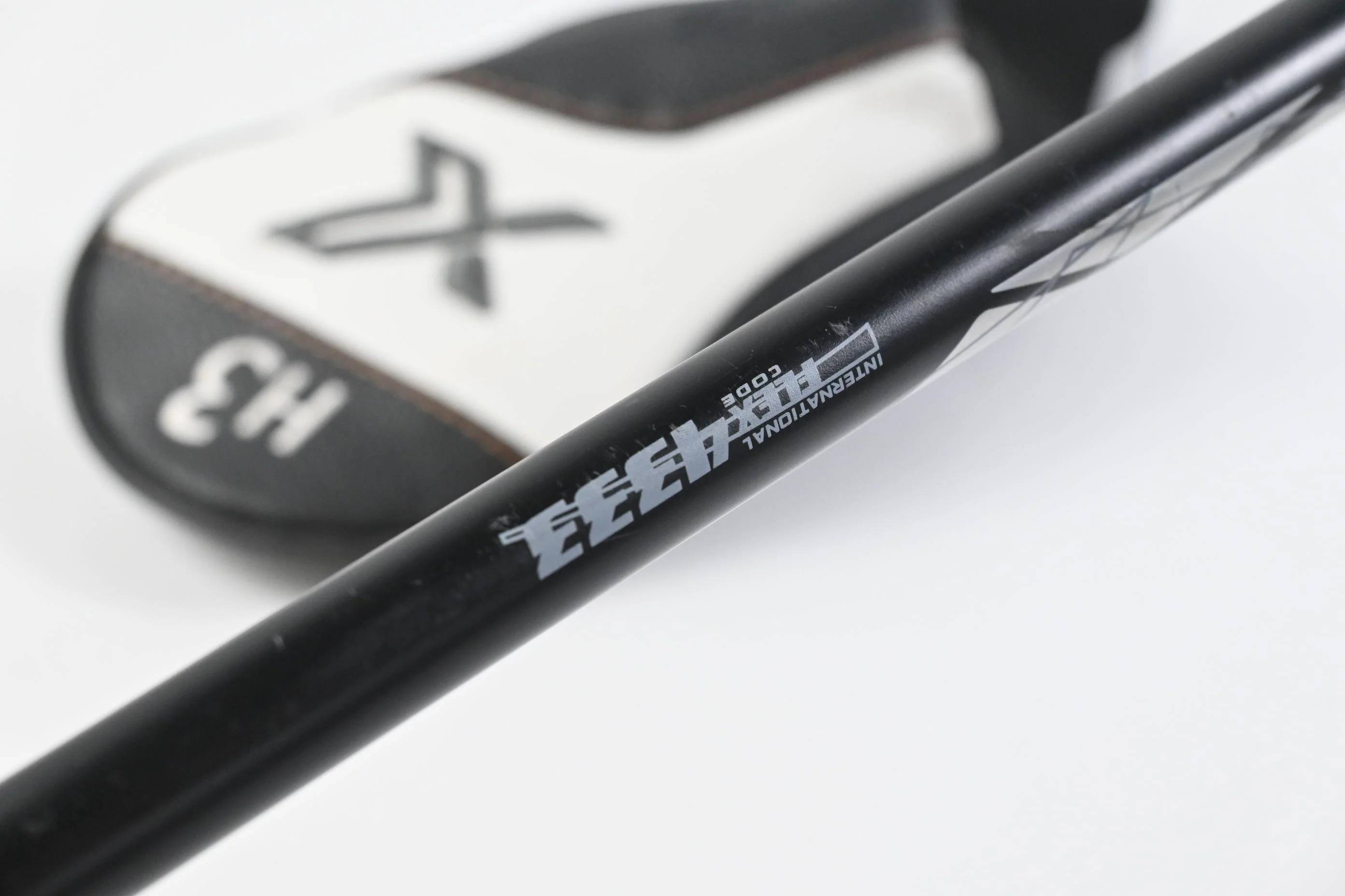 XXIO X Black #3 Hybrid / 18 Degree / Stiff Flex Miyazaki AX-1 55 Shaft - Image 6