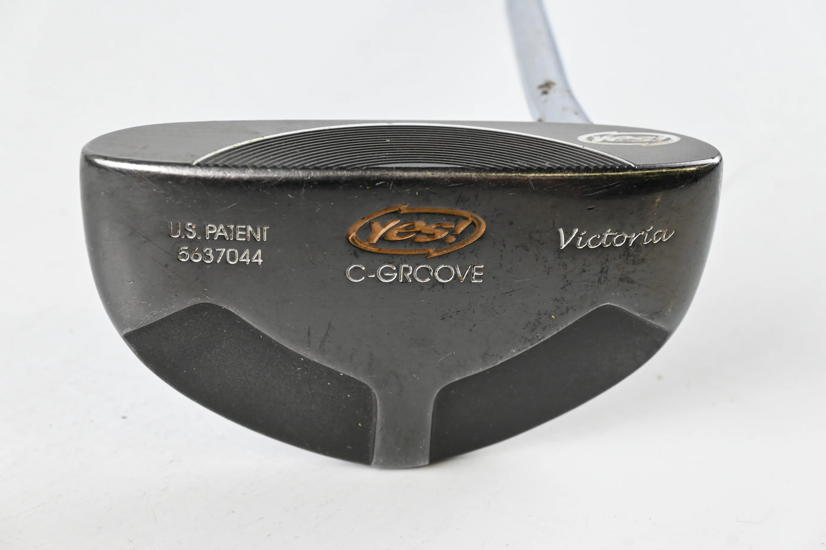 Yes! C-Groove Victoria Putter / 33 Inch