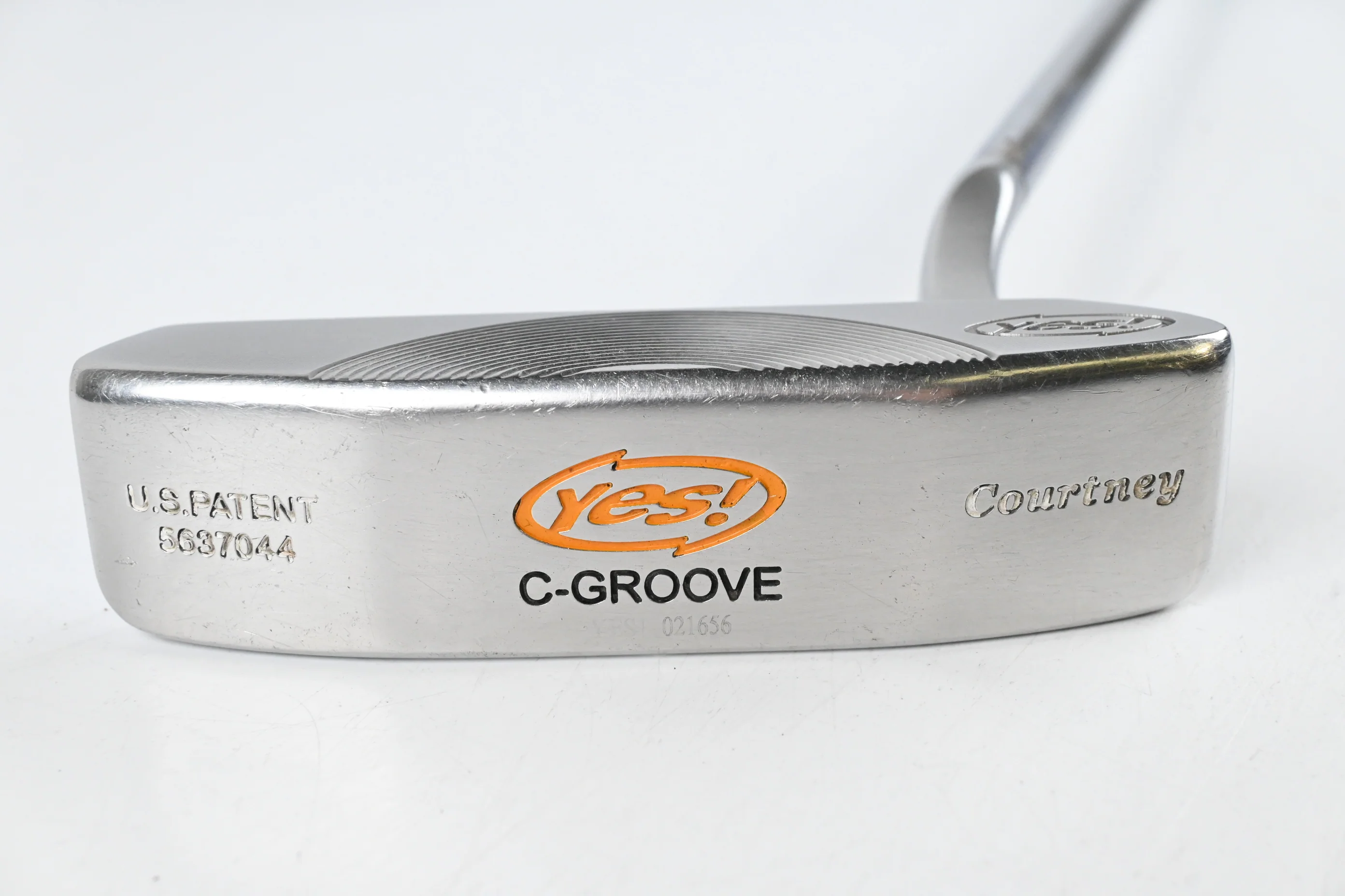 Yes! C-Groove Courtney Putter / 32 Inch