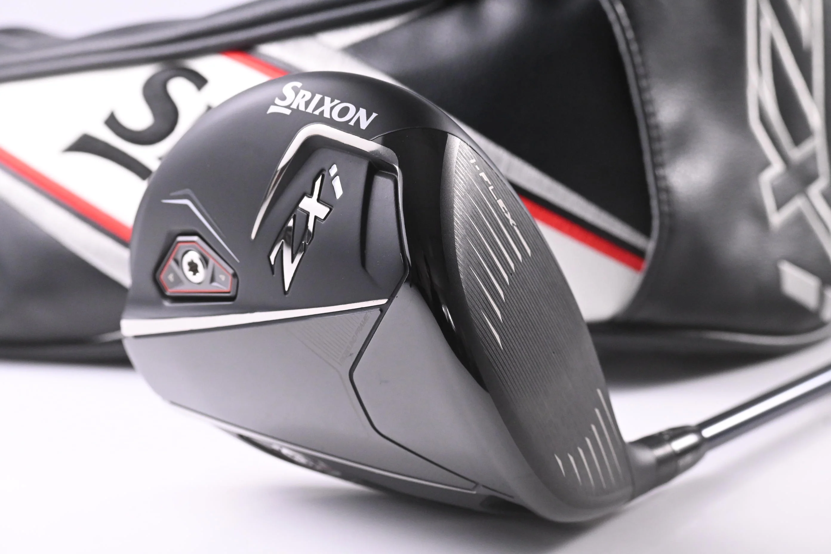 Srixon ZXi Driver / 10.5 Degree / Stiff Flex Fujikura Ventus TR Blue 6 Shaft