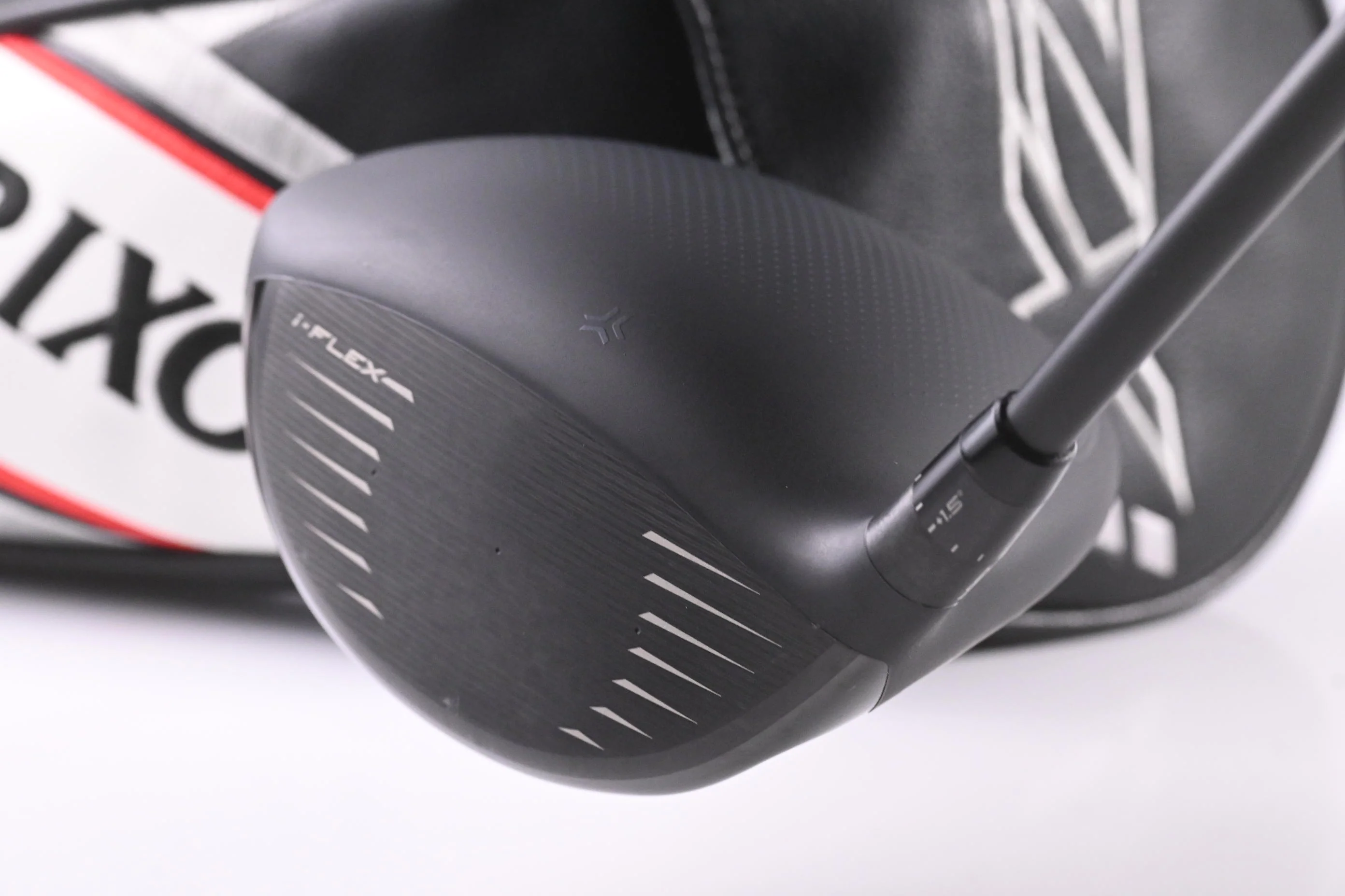 Srixon ZXi LS Driver / 10.5 Degree / Stiff Flex HZRDUS Black Gen 5 60 Shaft - Image 4
